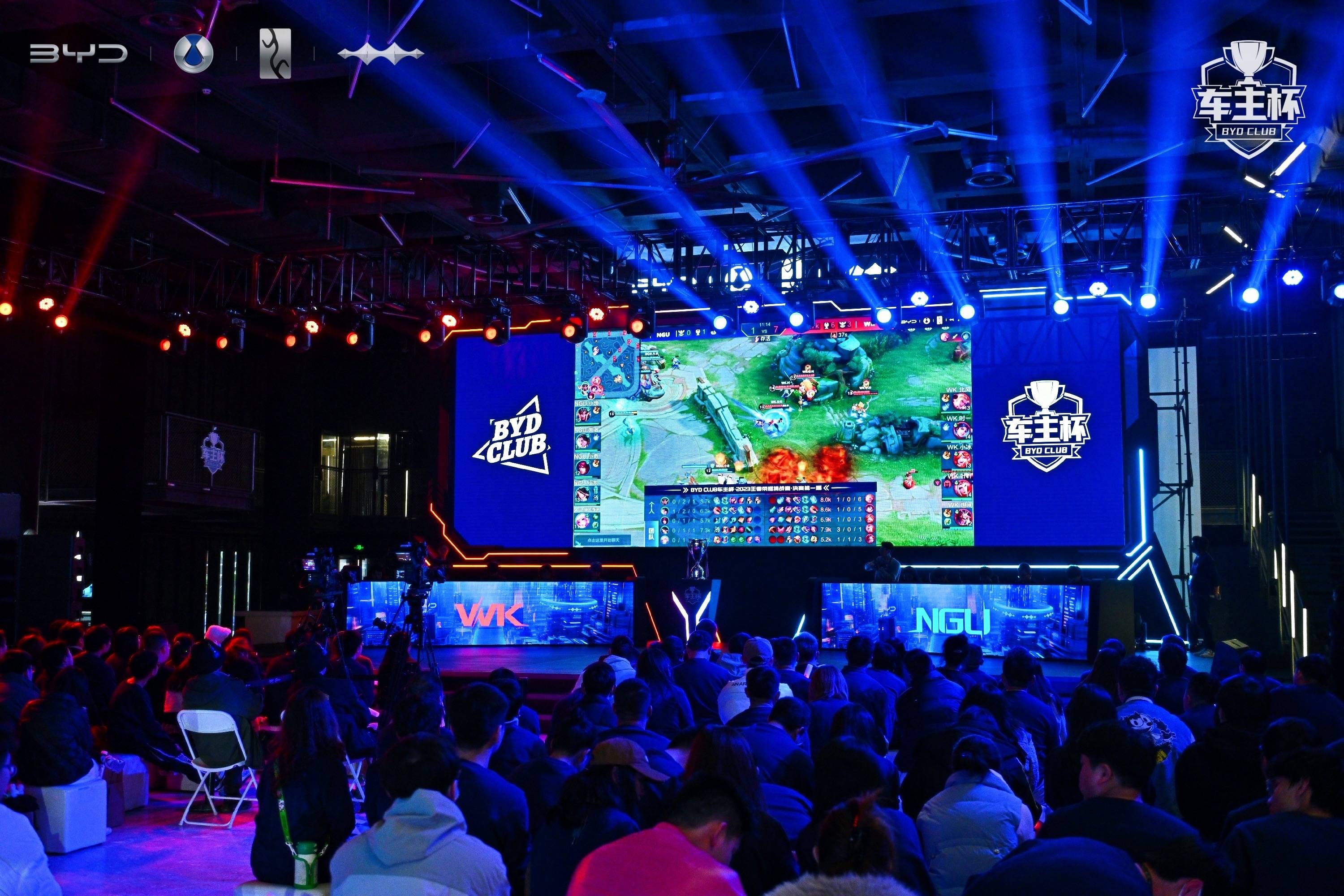 全球《绝地求生》公开和《尼尔》系列之间的联动视频